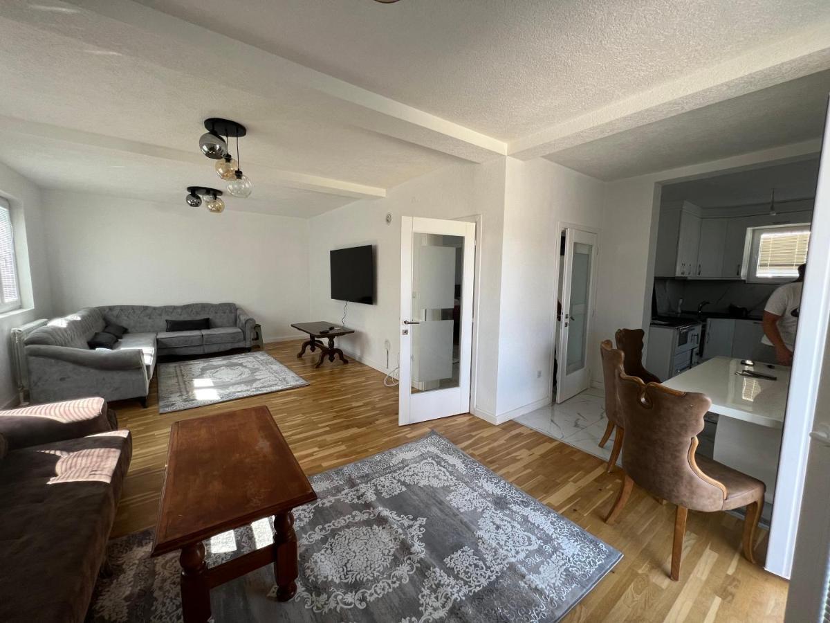 Duca Apartmani 普拉夫 外观 照片